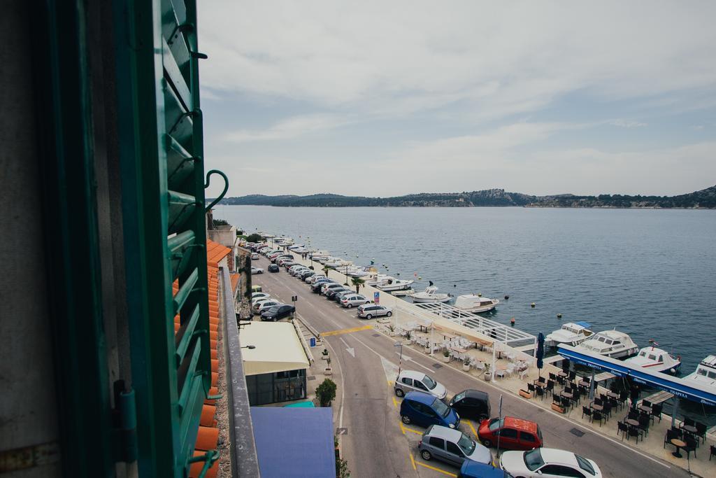 Apartments And Rooms Ille Sibenik Room photo